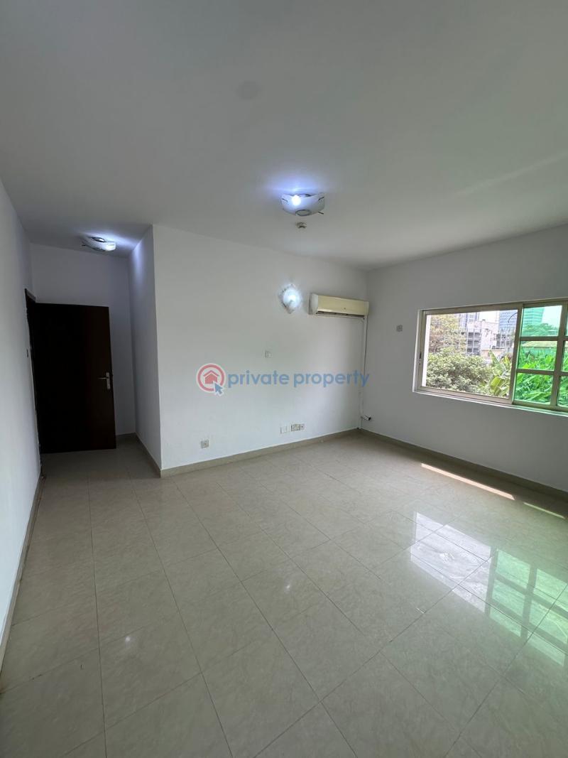 3 bedroom Shared Apartment For Rent Ikoyi Lagos - 12