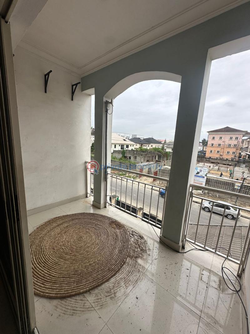 3 bedroom Block Of Flats For Rent Ikoyi Lagos - 5