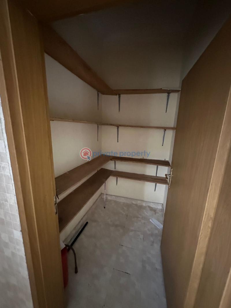 3 bedroom Block Of Flats For Rent Ikoyi Lagos - 18