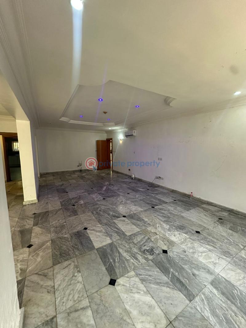3 bedroom Shared Apartment For Rent Banana Island Ikoyi Lagos - 1