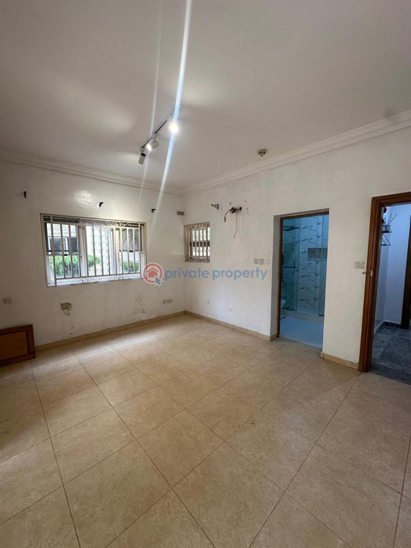 3 bedroom Shared Apartment For Rent Banana Island Ikoyi Lagos - 16