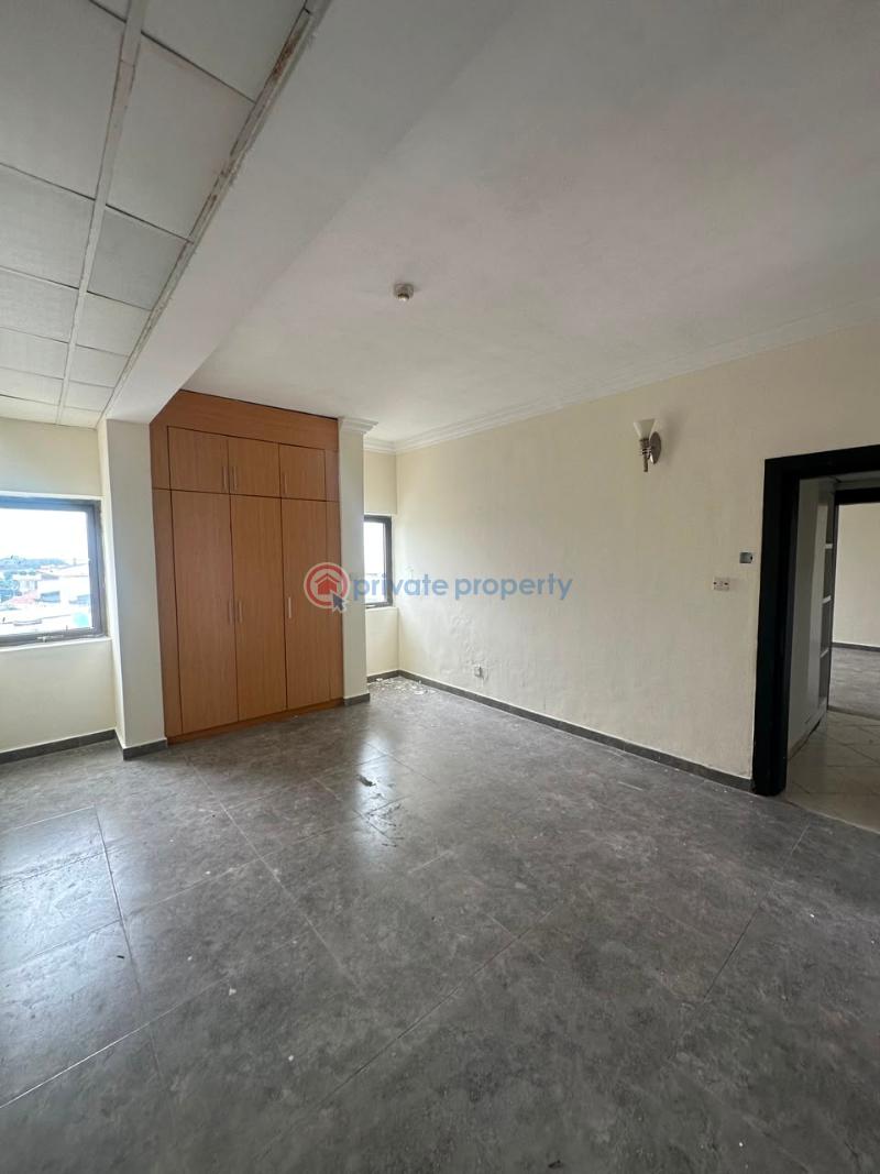 3 bedroom Shared Apartment For Rent Ikoyi Lagos - 21