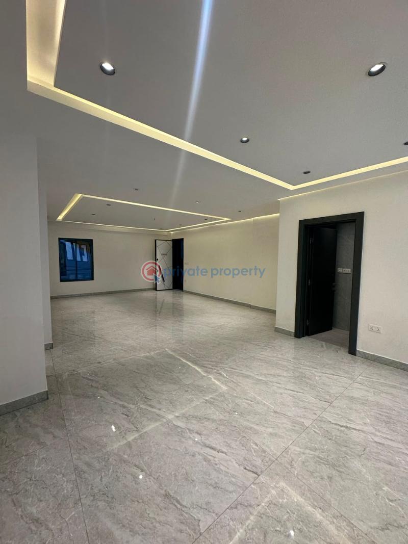4 bedroom Shared Apartment For Rent Banana Island Road Ikoyi Lagos - 3