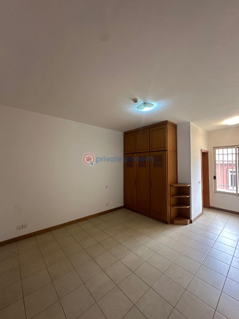 Spacious, well maintained 4 bedroom apartment with tennis court - 7 4 bedroom Shared Apartment For Rent Ikoyi Lagos - 7