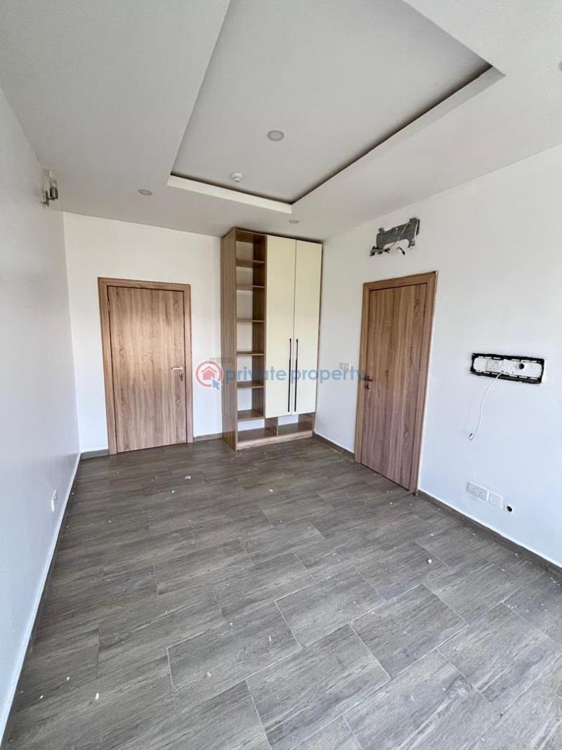 4 bedroom Shared Apartment For Rent Banana Island Ikoyi Lagos - 6