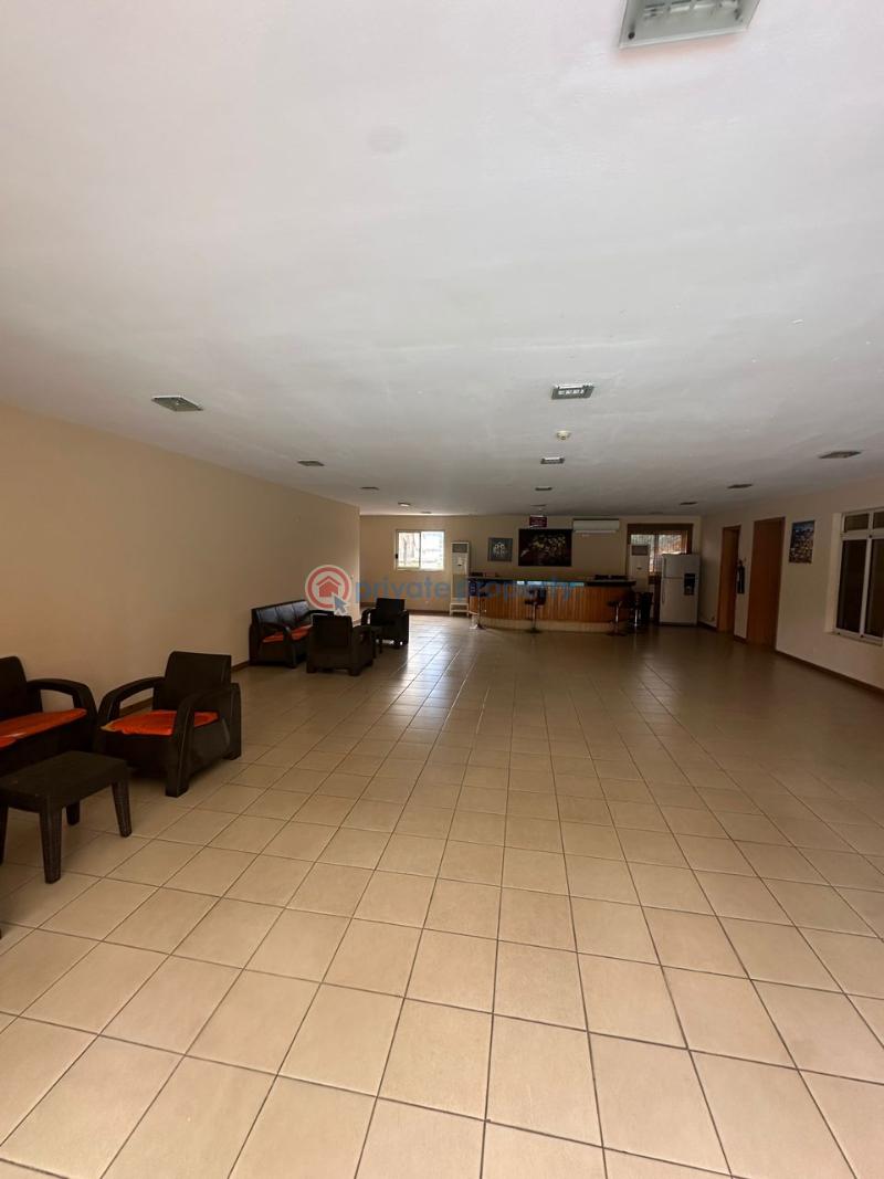 Spacious, well maintained 4 bedroom apartment with tennis court - 16 4 bedroom Shared Apartment For Rent Ikoyi Lagos - 16