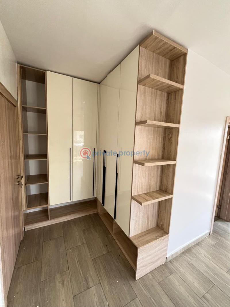 4 bedroom Shared Apartment For Rent Banana Island Ikoyi Lagos - 14