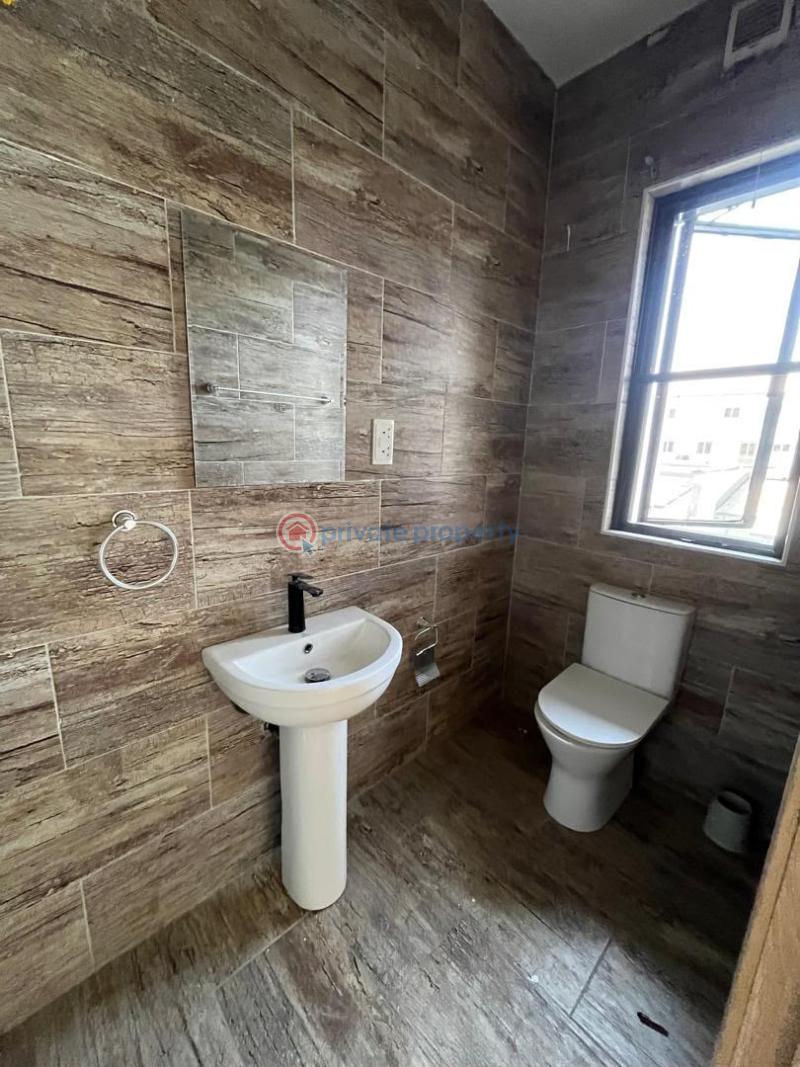 4 bedroom Shared Apartment For Rent Banana Island Ikoyi Lagos - 12
