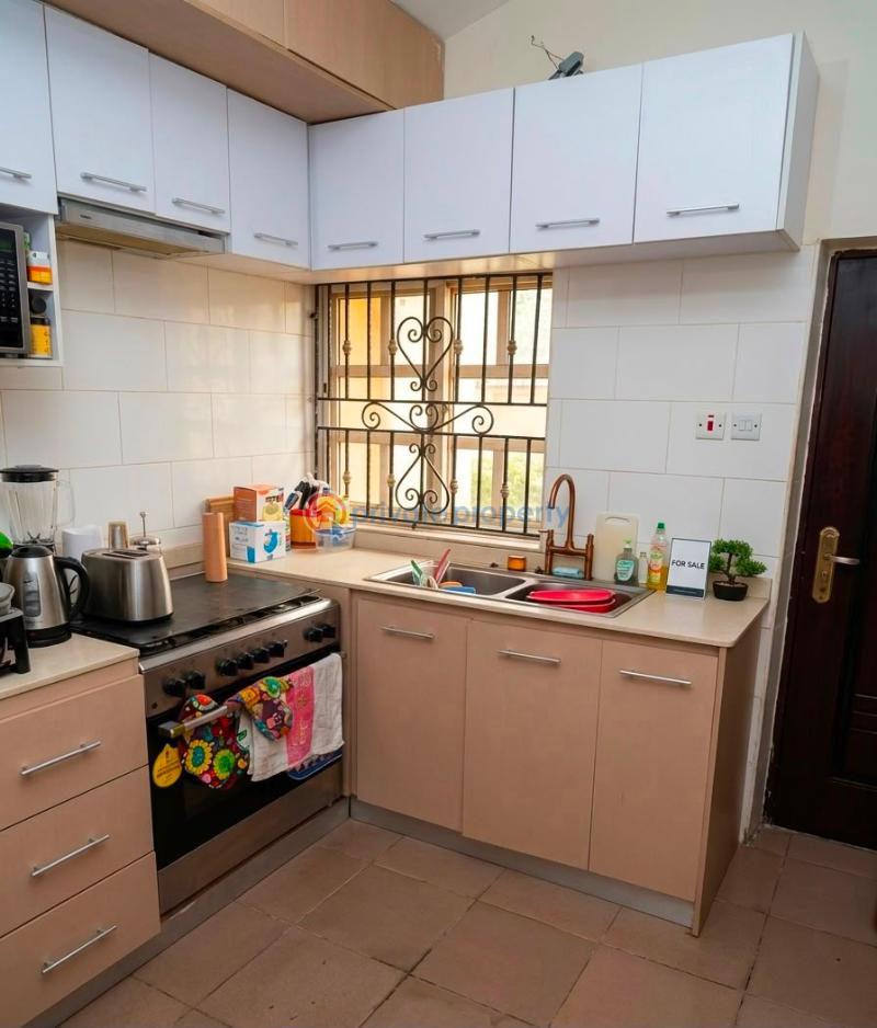4 bedroom Terrace For Sale Oniru Victoria Island Lagos - 3