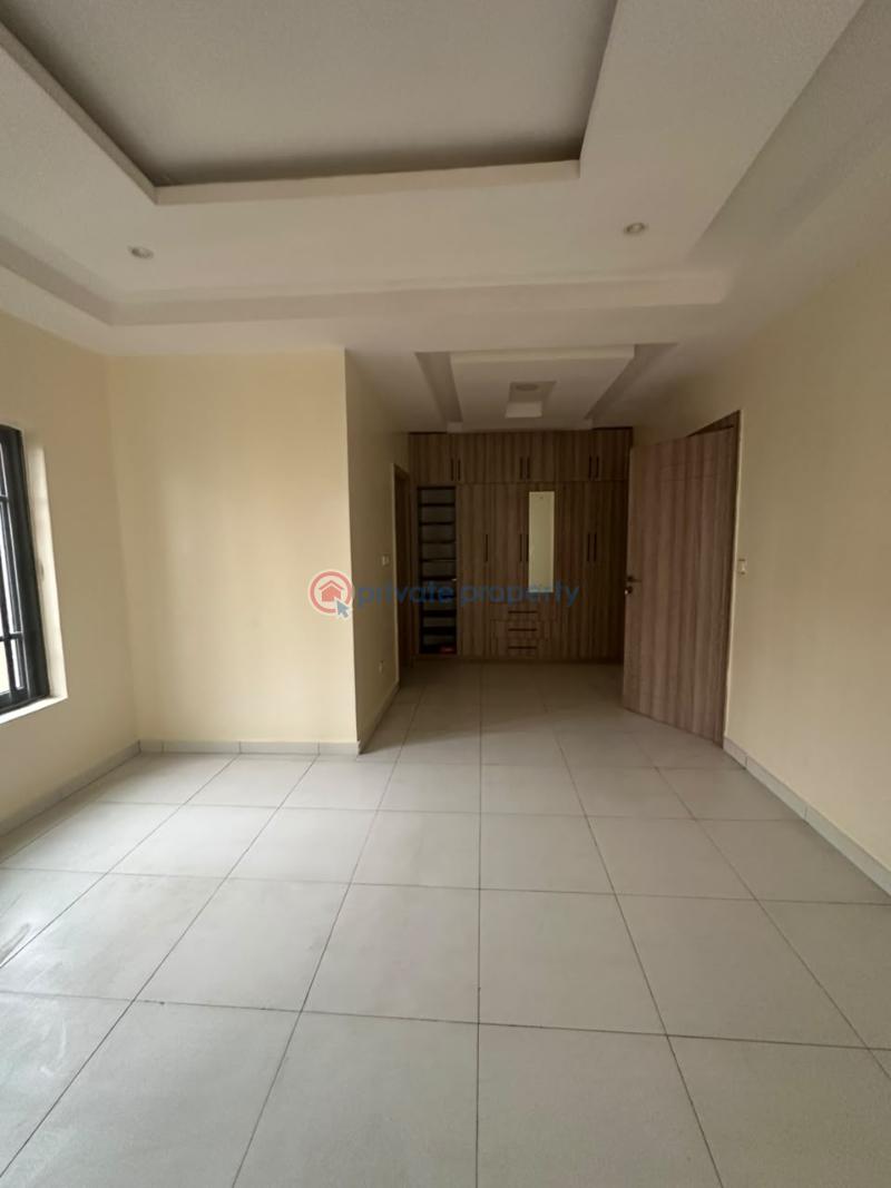 6 bedroom Shared Apartment For Rent Ikoyi Lagos - 2