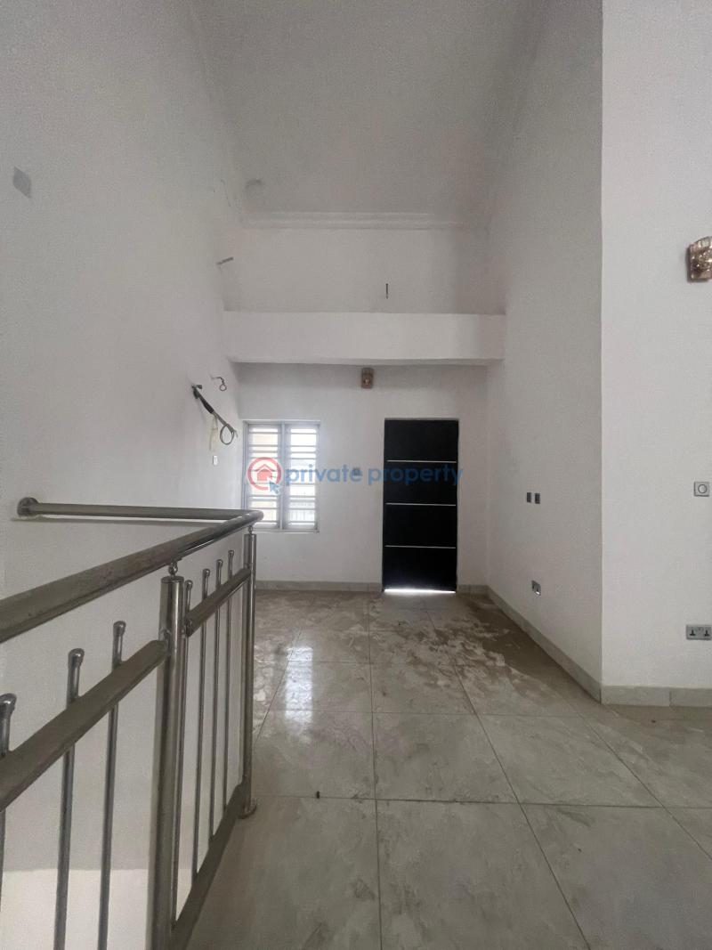 4 bedroom Semi detached Duplex For Sale Ogudu GRA Lagos - 12