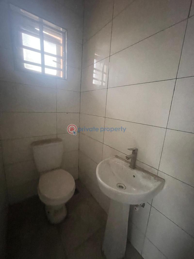 4 bedroom Semi detached Duplex For Sale Ogudu GRA Lagos - 8