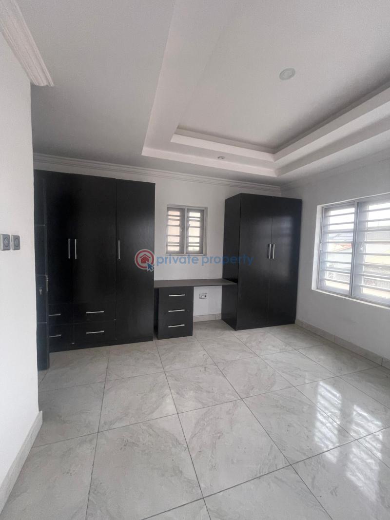 4 bedroom Semi detached Duplex For Sale Ogudu GRA Lagos - 17