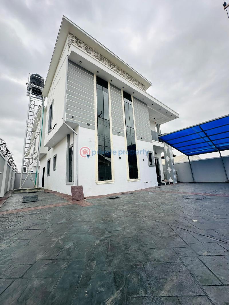 Spaciously 5 bedroom fully detached duplex with bq with swimming pool - 0 5 bedroom Detached Duplex For Sale Gbagada Lagos - 0