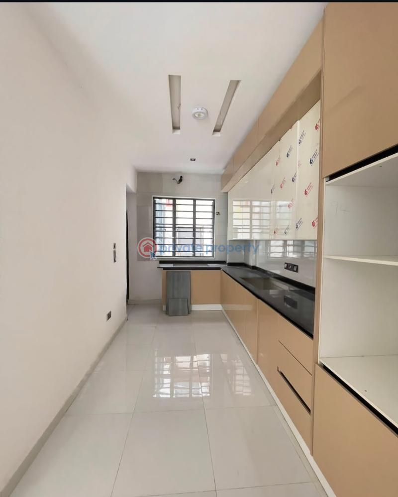 2 bedroom Block Of Flats For Sale Victoria Garden City Lekki Lagos - 3