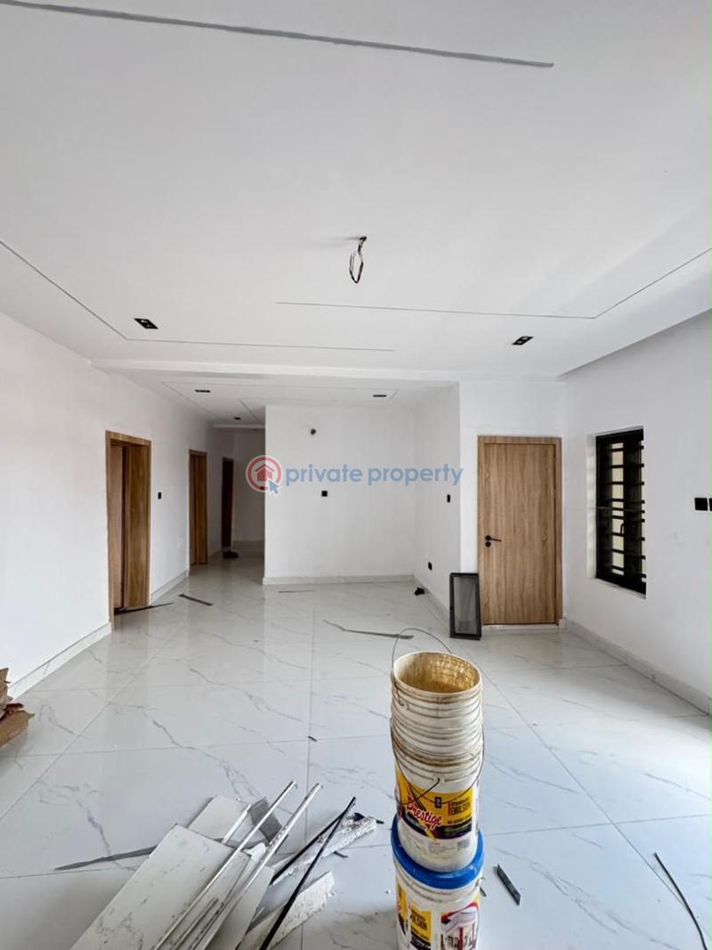 3 bedroom Flat & Apartment For Sale Yaba Lagos - 7