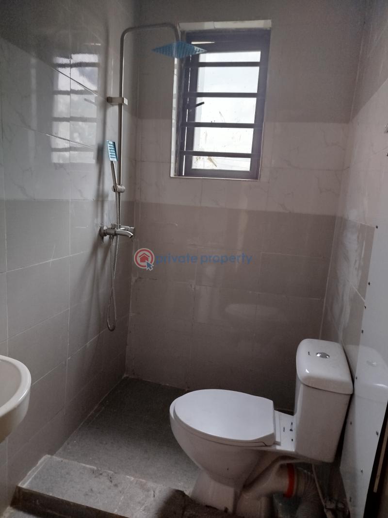 3 bedroom Block Of Flats For Sale Alagomeji Yaba Lagos - 1