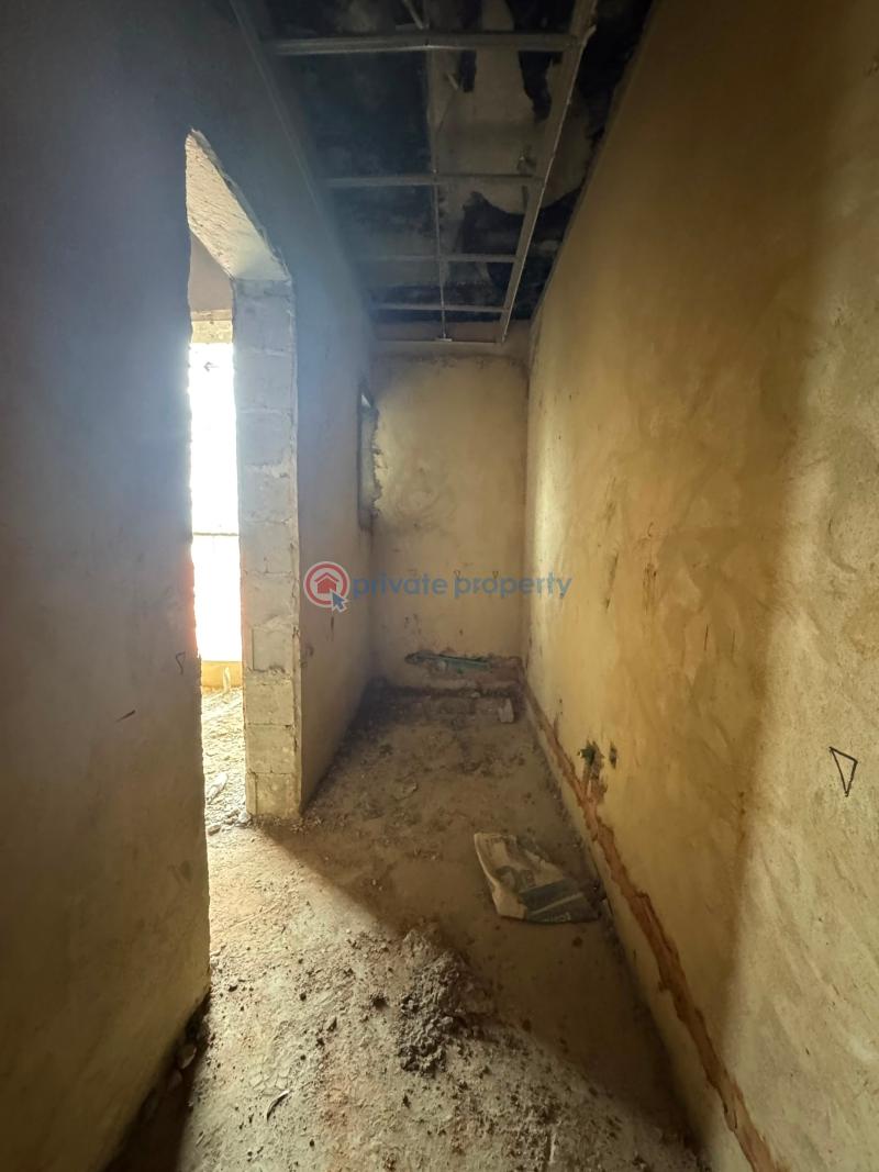 3 bedroom Block Of Flats For Sale Spaciously Built 3 Bedroom Apartment With Bq, Pool, Gym And Elevator, Shonibare Estate Shonibare Estate Maryland Lagos - 3
