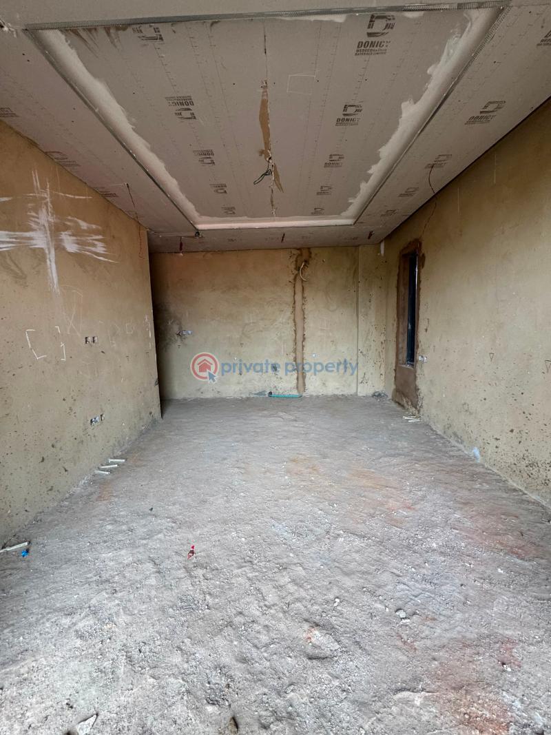 3 bedroom Block Of Flats For Sale Spaciously Built 3 Bedroom Apartment With Bq, Pool, Gym And Elevator, Shonibare Estate Shonibare Estate Maryland Lagos - 11