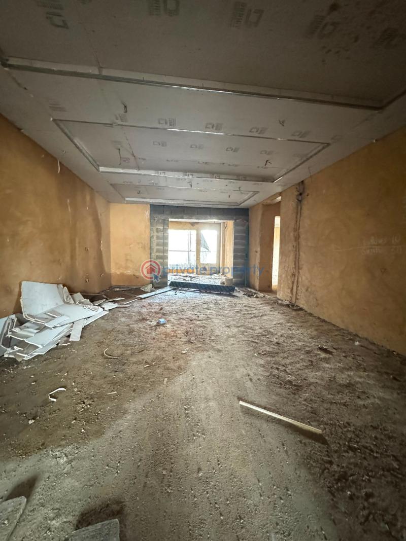 3 bedroom Block Of Flats For Sale Spaciously Built 3 Bedroom Apartment With Bq, Pool, Gym And Elevator, Shonibare Estate Shonibare Estate Maryland Lagos - 4