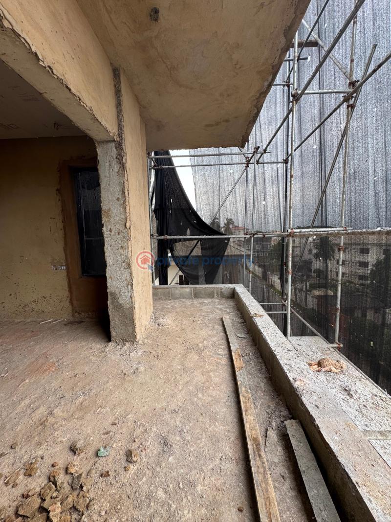 3 bedroom Block Of Flats For Sale Spaciously Built 3 Bedroom Apartment With Bq, Pool, Gym And Elevator, Shonibare Estate Shonibare Estate Maryland Lagos - 13