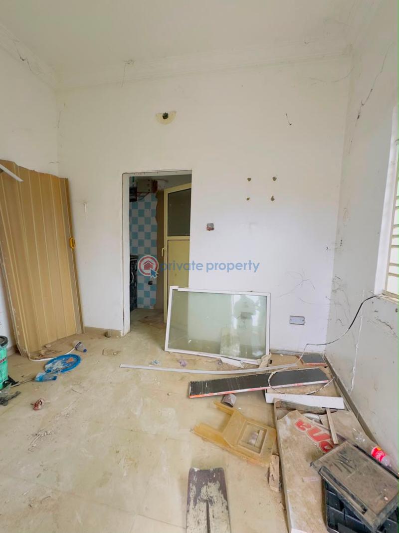 3 bedroom Semi detached Duplex For Sale Spaciously Built 3 Bedroom Semi Detached Duplex With Bq In A Call To Access Estate, Magodo Gra Phase 1 Magodo GRA Phase 1 Ojodu Lagos - 6