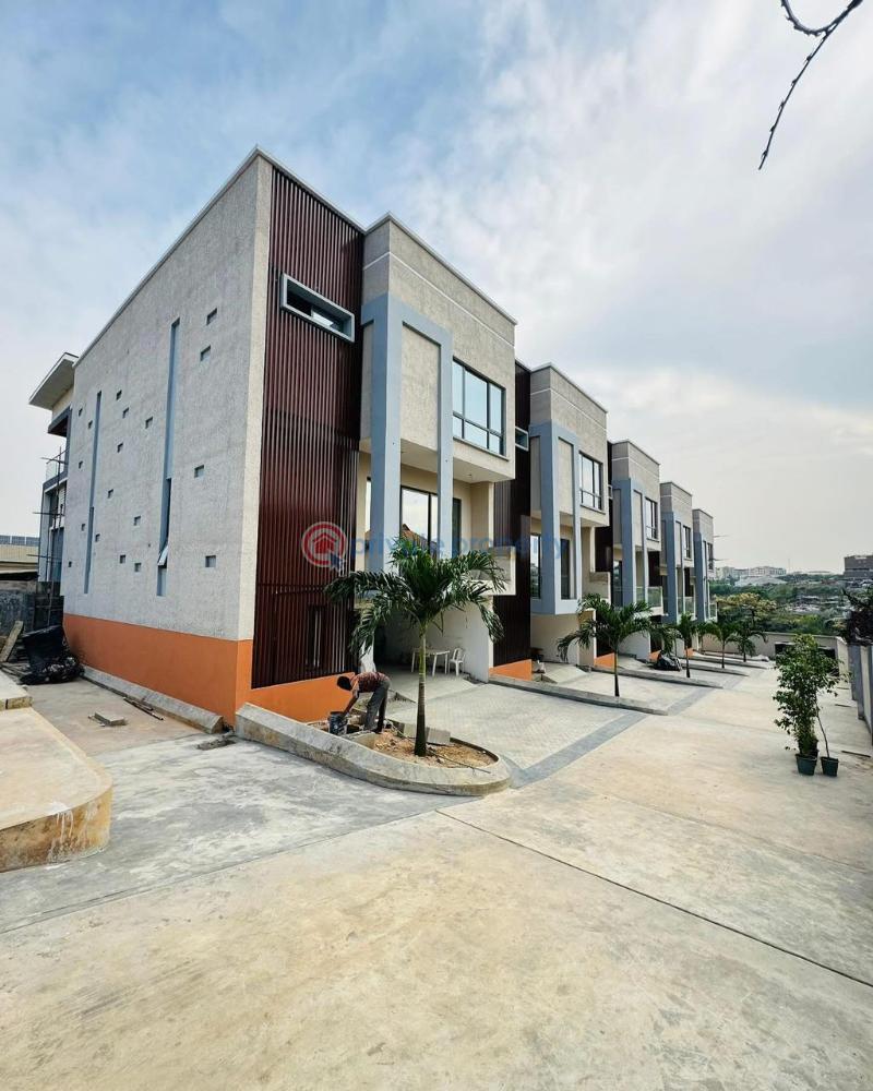 4 bedroom Terraced Duplex For Sale Omole Phase 1 Ojodu Lagos - 4