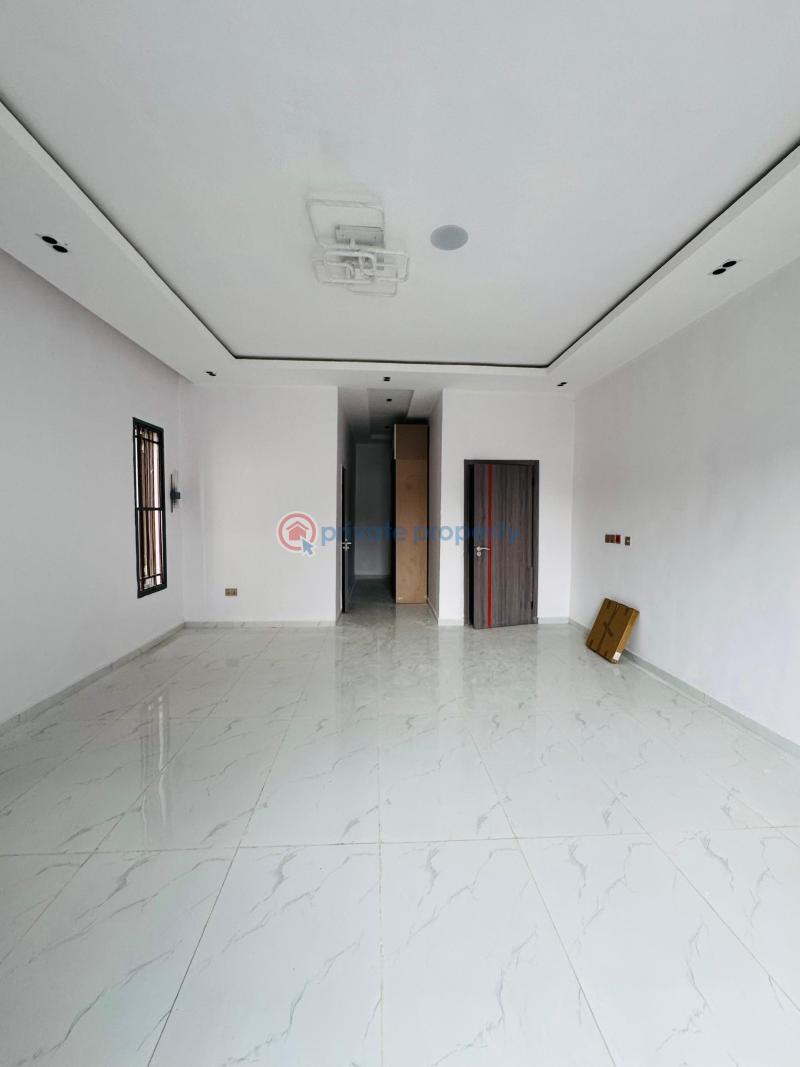 4 bedroom Block Of Flats For Sale Spaciously Built 4 Bedroom Apartment With A Bq, Gym, Communal Pool And Elevator Ikeja GRA Lagos - 8