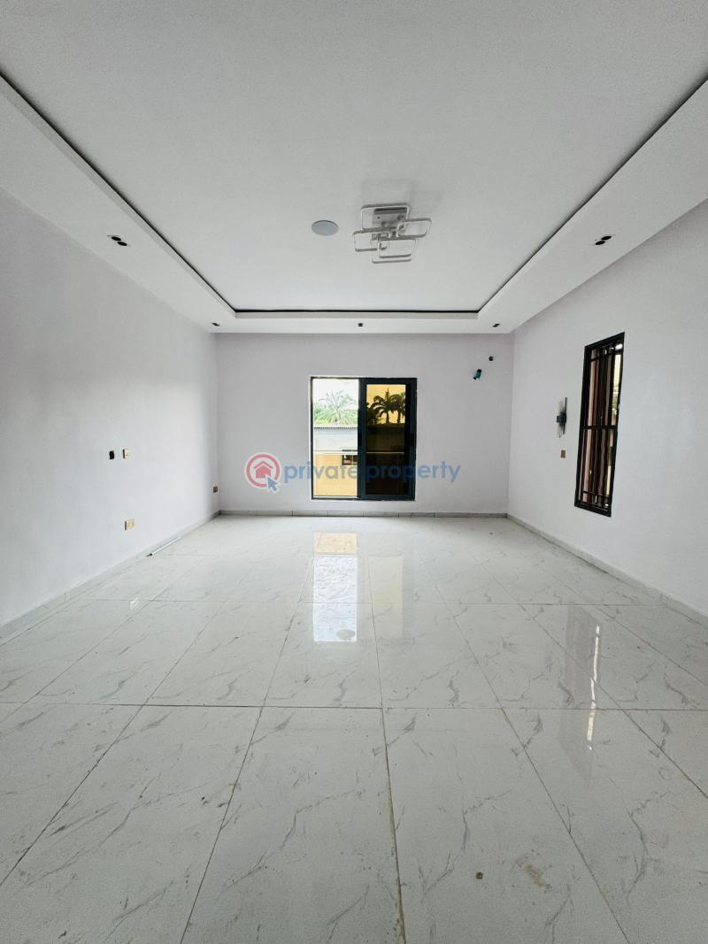 4 bedroom Block Of Flats For Sale Spaciously Built 4 Bedroom Apartment With A Bq, Gym, Communal Pool And Elevator Ikeja GRA Lagos - 4