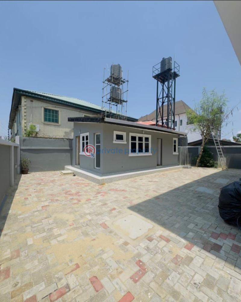 4 bedroom Detached Duplex For Sale Ogudu GRA Lagos - 7