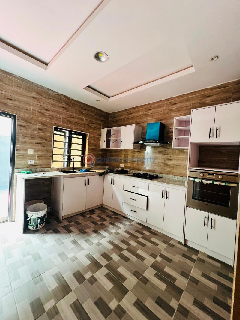 4 bedroom Detached Duplex For Sale Spaciously Built 4 Bedroom Detached Duplex With Bq, Ojodu Berger Berger Ojodu Lagos - 5