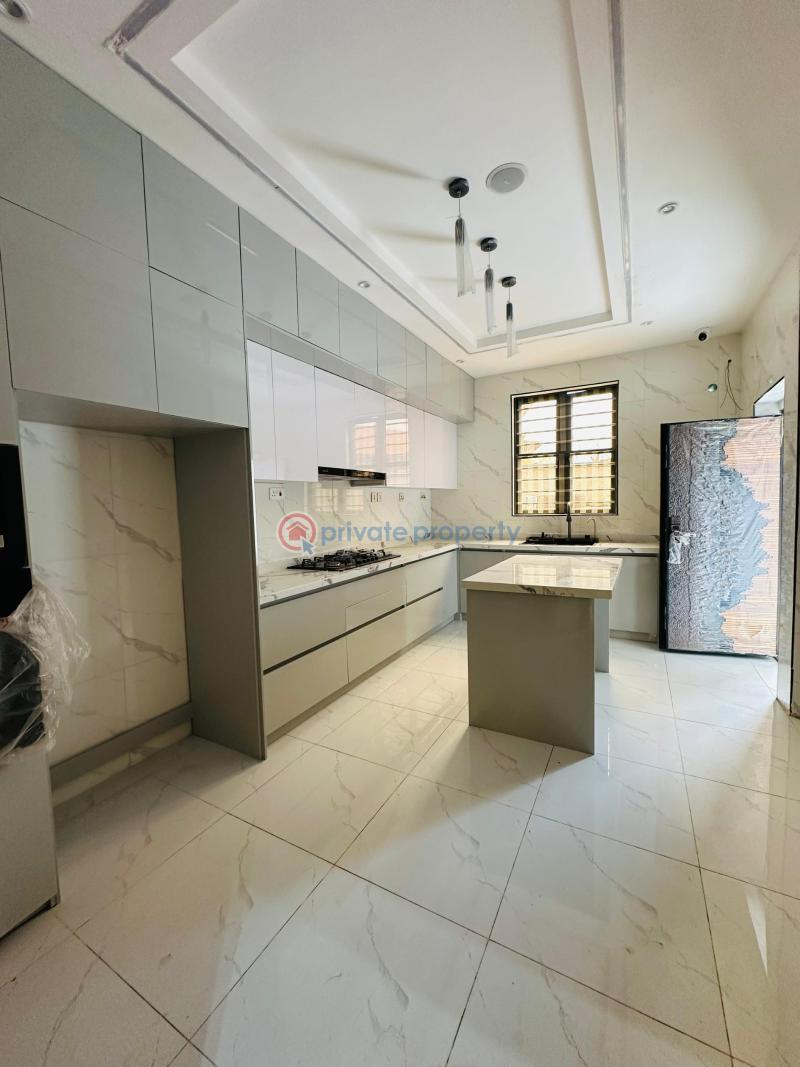 4 bedroom Detached Duplex For Sale Omole Phase 1 Ojodu Lagos - 11