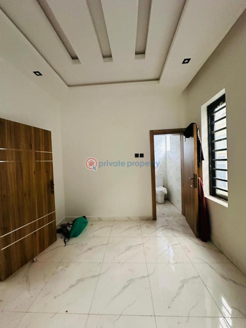 4 bedroom Detached Duplex For Sale Magodo Kosofe/Ikosi Lagos - 6