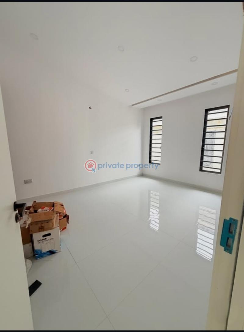 4 bedroom Semi detached Duplex For Sale Opebi Ikeja Lagos - 18