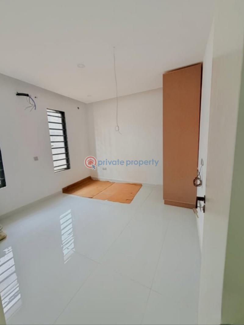 4 bedroom Semi detached Duplex For Sale Opebi Ikeja Lagos - 12