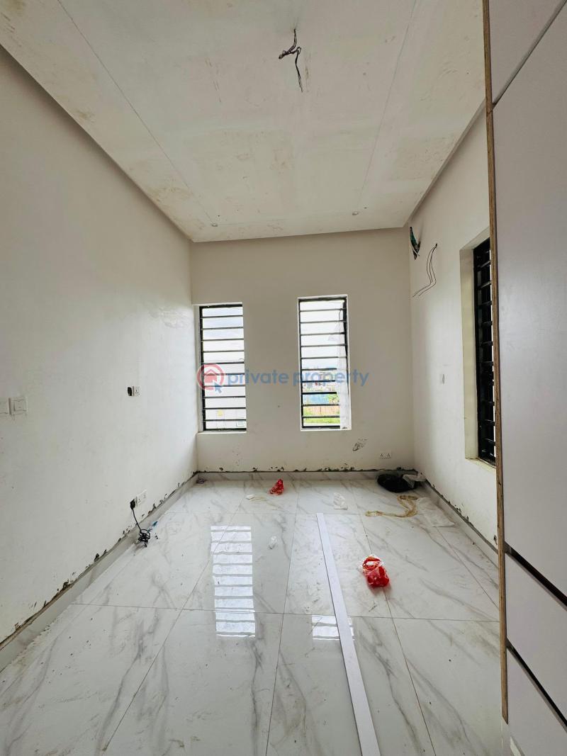 4 bedroom Semi detached Duplex For Sale Spaciously Built 4 Bedroom Semi Detached Duplex With A Room Bq , Omole Phase 1 Omole Phase 1 Ojodu Lagos - 3