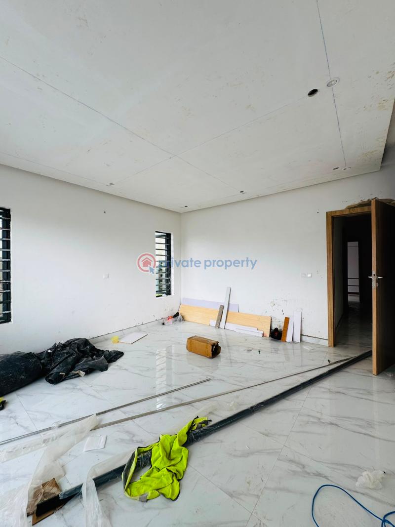 4 bedroom Semi detached Duplex For Sale Spaciously Built 4 Bedroom Semi Detached Duplex With A Room Bq, Omole Phase 1 Omole Phase 1 Ojodu Lagos - 15