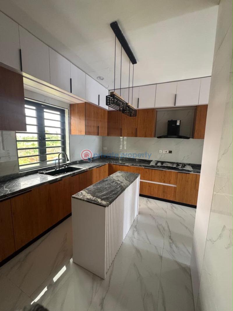 4 bedroom Semi detached Duplex For Sale Spaciously Built 4 Bedroom Semi Detached Duplex With A Room Bq, Omole Phase 1 Omole Phase 1 Ojodu Lagos - 2
