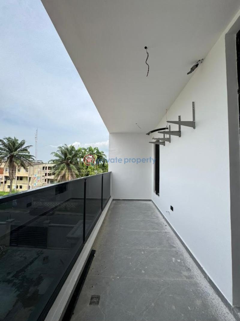 4 bedroom Semi detached Duplex For Sale Spaciously Built 4 Bedroom Semi Detached Duplex With A Room Bq , Omole Phase 1 Omole Phase 1 Ojodu Lagos - 7