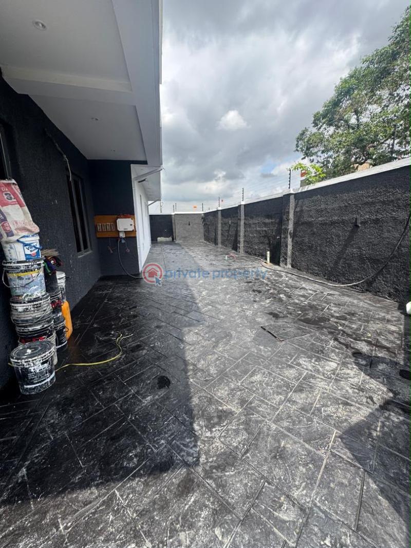 4 bedroom Semi detached Duplex For Sale Spaciously Built 4 Bedroom Semi Detached Duplex With A Room Bq, Omole Phase 1 Omole Phase 1 Ojodu Lagos - 21