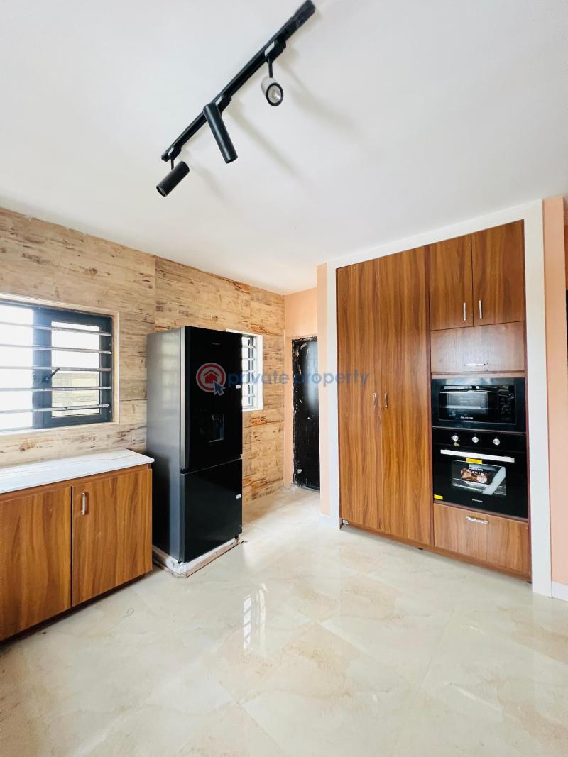 4 bedroom Semi detached Duplex For Sale Maryland Lagos - 9