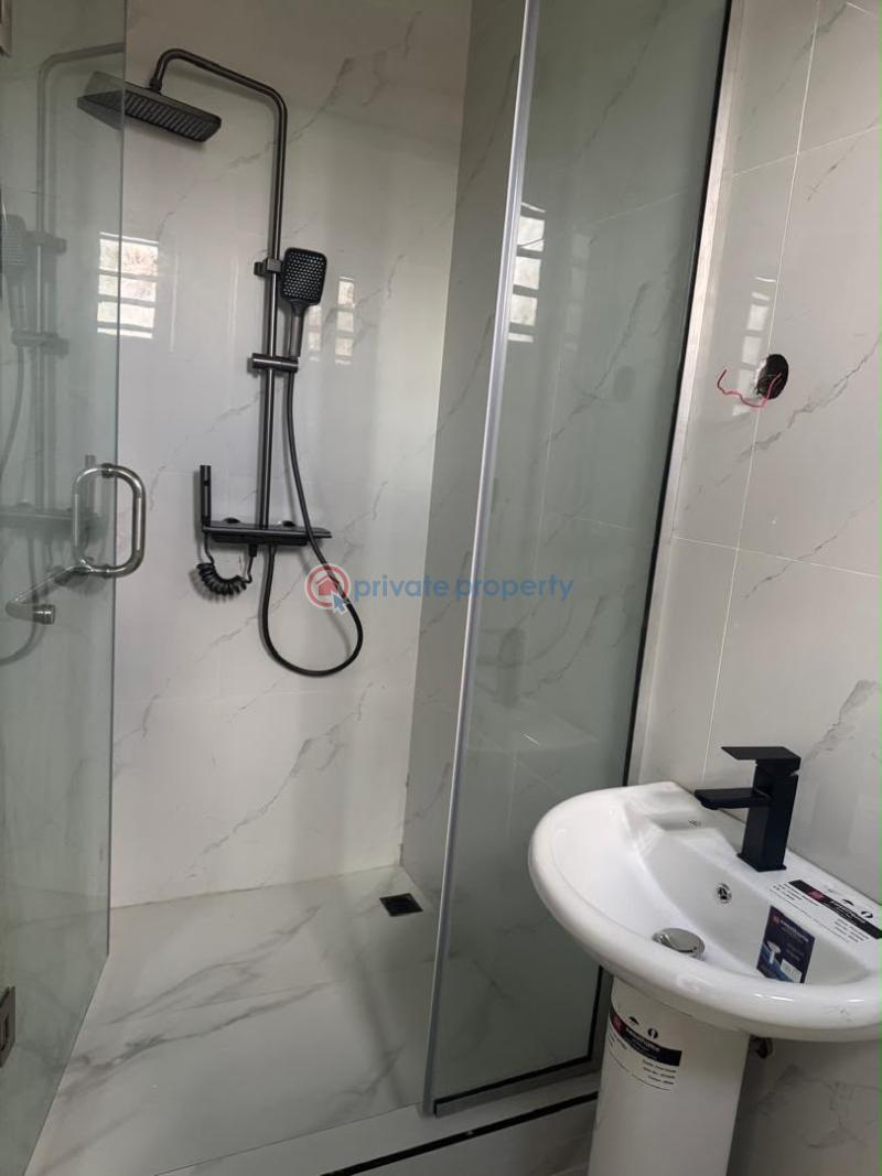 4 bedroom Semi detached Duplex For Sale Spaciously Built 4 Bedroom Semi Detached Duplex With A Room Bq, Omole Phase 1 Omole Phase 1 Ojodu Lagos - 18