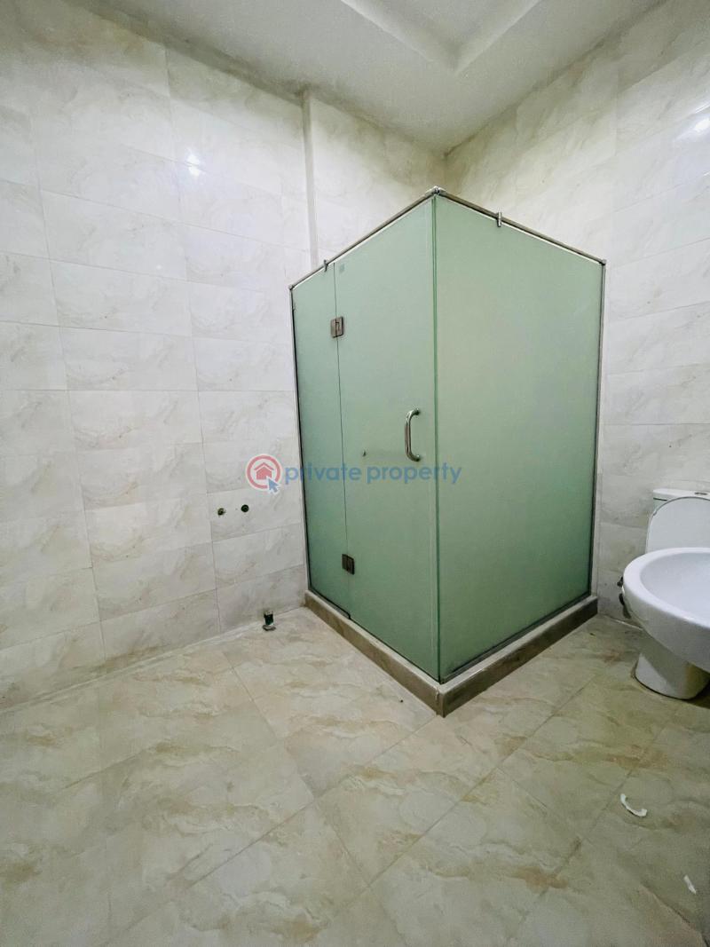 Spaciously built 4 bedroom semi  detached home with bq plus playing ground and gym - 7 4 bedroom Semi detached Duplex For Sale Magodo GRA Phase 2 Kosofe/Ikosi Lagos - 7