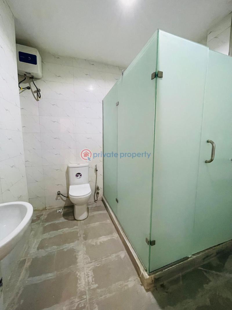 Spaciously built 4 bedroom semi  detached home with bq plus playing ground and gym - 8 4 bedroom Semi detached Duplex For Sale Magodo GRA Phase 2 Kosofe/Ikosi Lagos - 8