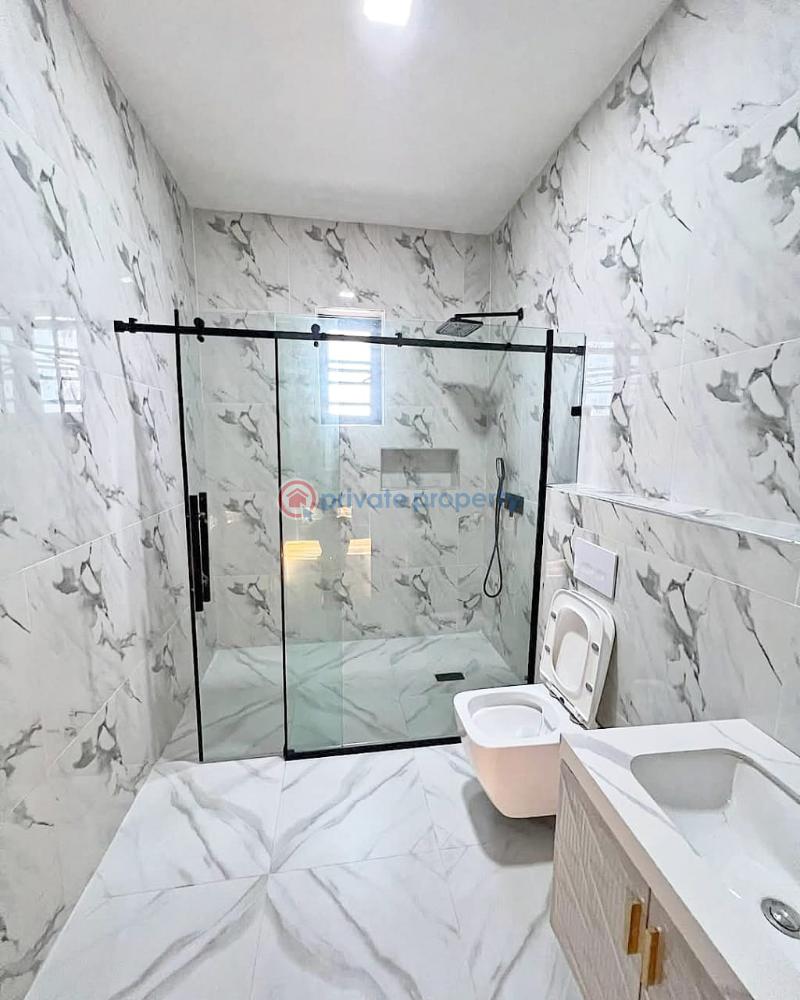 Spaciously built 4-bedroom terrace duplex - 14 4 bedroom Terraced Duplex For Sale Ikate Elegushi Lekki Lagos - 14