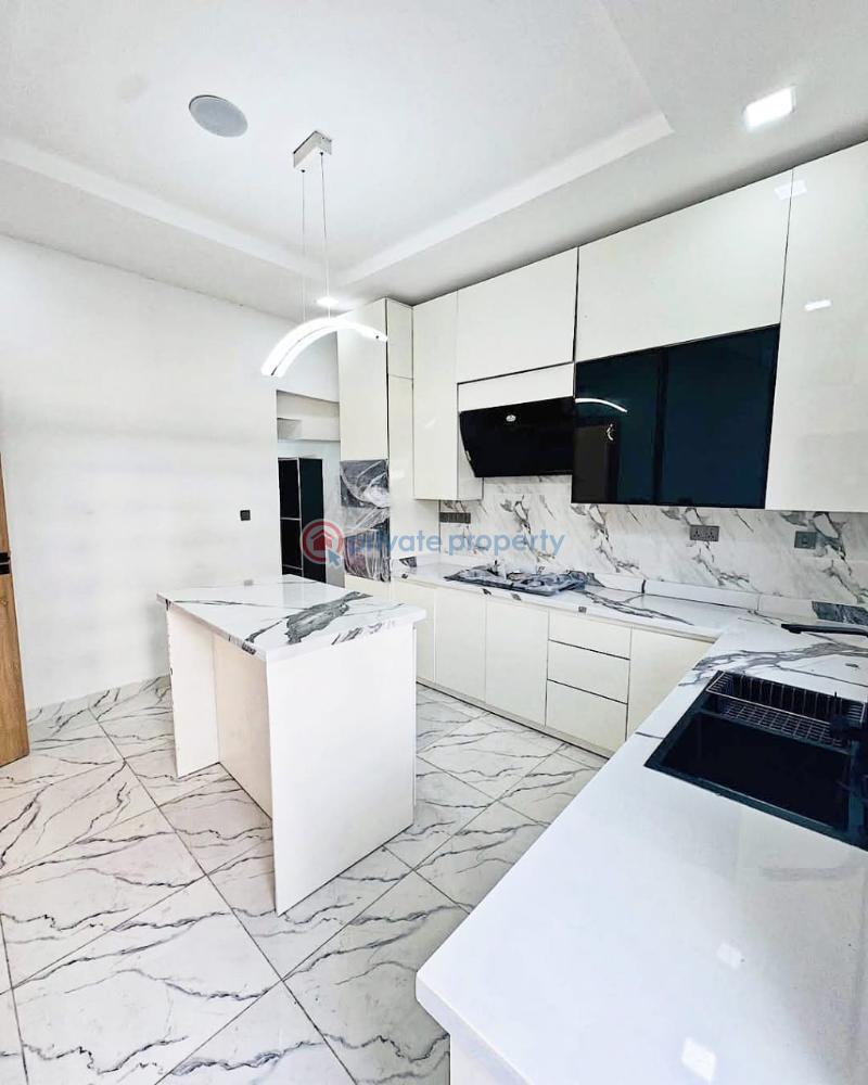 Spaciously built 4-bedroom terrace duplex - 5 4 bedroom Terraced Duplex For Sale Ikate Elegushi Lekki Lagos - 5