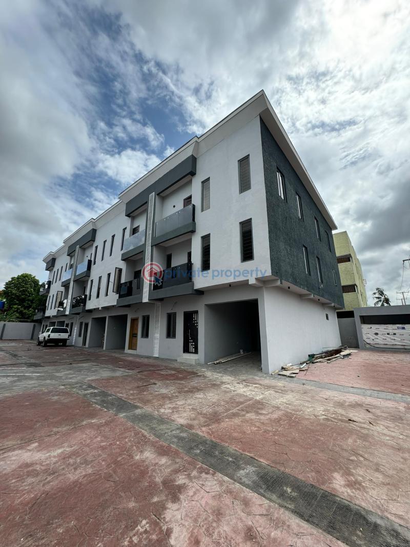 4 bedroom Terraced Duplex For Sale Maryland Ikeja Lagos - 0