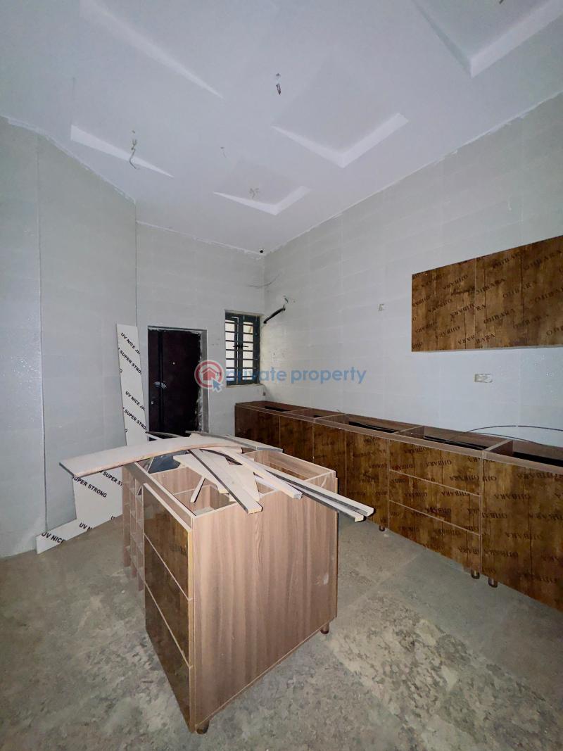 4 bedroom Terraced Duplex For Sale Spaciously Built 4 Bedroom Terrace Duplex Plus Bq , Ikeja Gra Ikeja GRA Lagos - 4