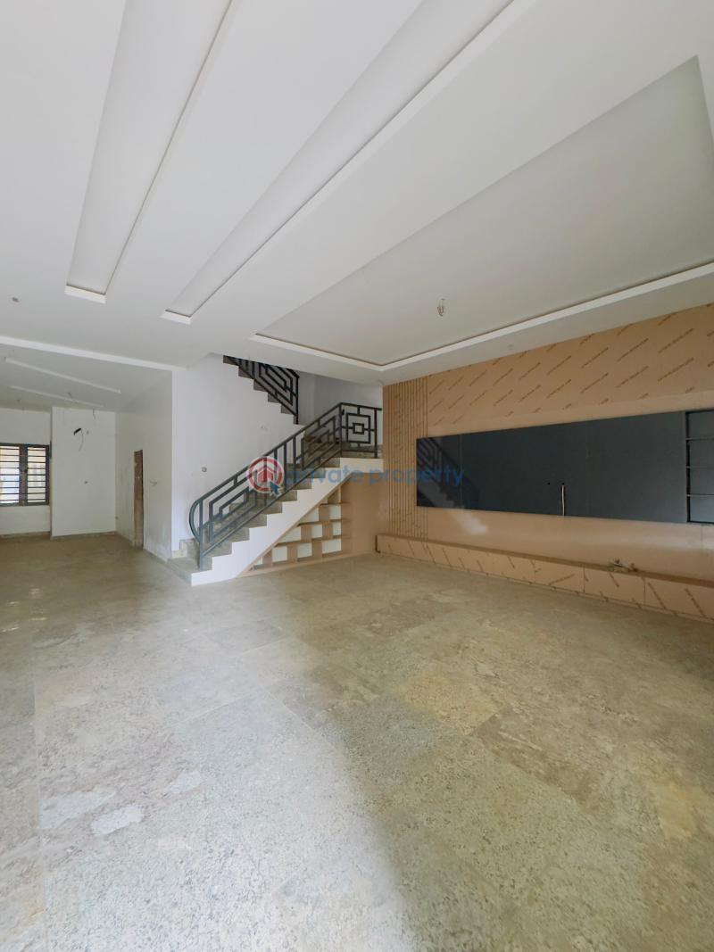 4 bedroom Terraced Duplex For Sale Spaciously Built 4 Bedroom Terrace Duplex Plus Bq , Ikeja Gra Ikeja GRA Lagos - 1