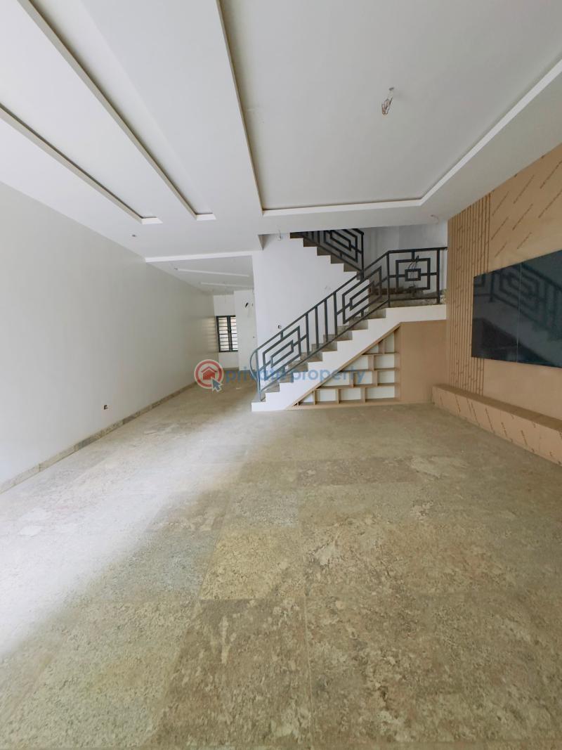 4 bedroom Terraced Duplex For Sale Spaciously Built 4 Bedroom Terrace Duplex Plus Bq , Ikeja Gra Ikeja GRA Lagos - 16